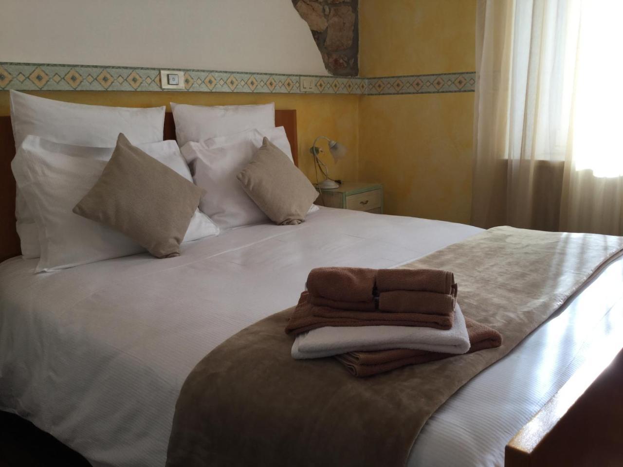 Albergo Ristorante Leso ボスコ・キエザヌオーヴァ エクステリア 写真
